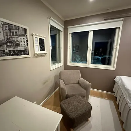 Pajupilli 1-10 Henkilolle Apartamento *