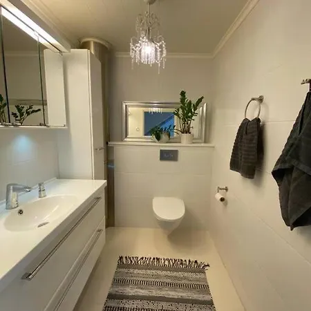 Pajupilli 1-10 Henkilolle Apartamento